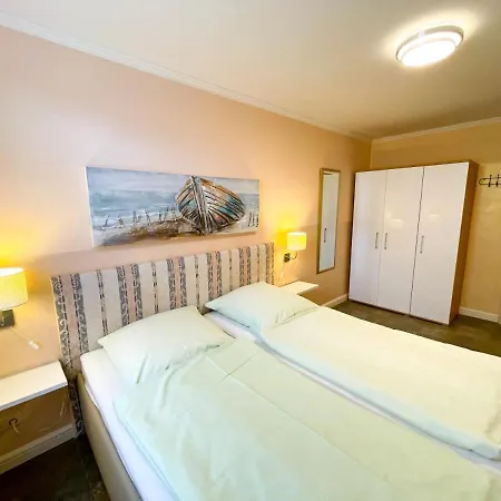 Uns Strandhus Ostseebad Kühlungsborn Exterior foto