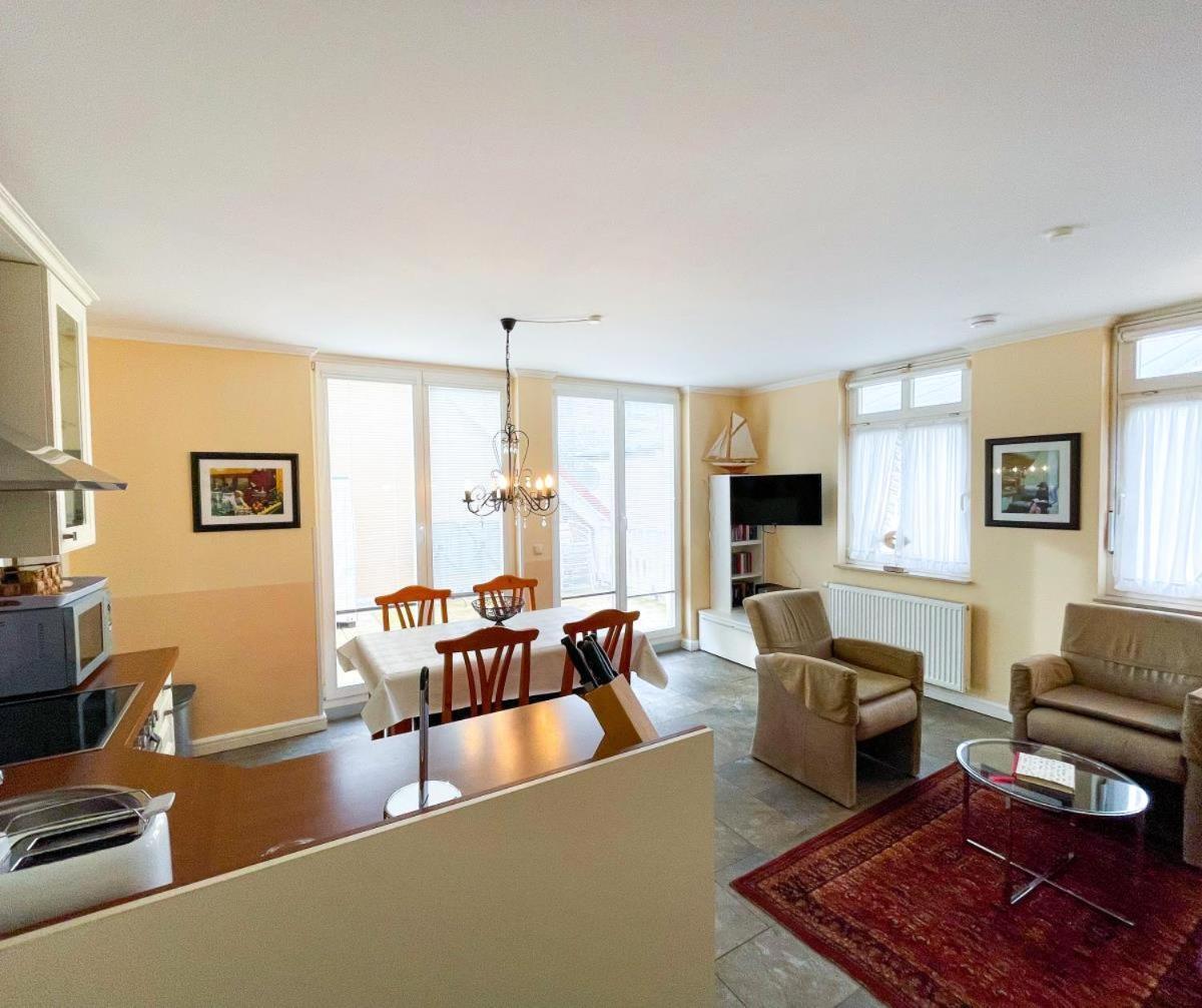 Uns Strandhus Apartment *